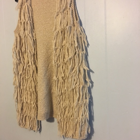 H&M fringed open sweater vest - Picture 6 of 7